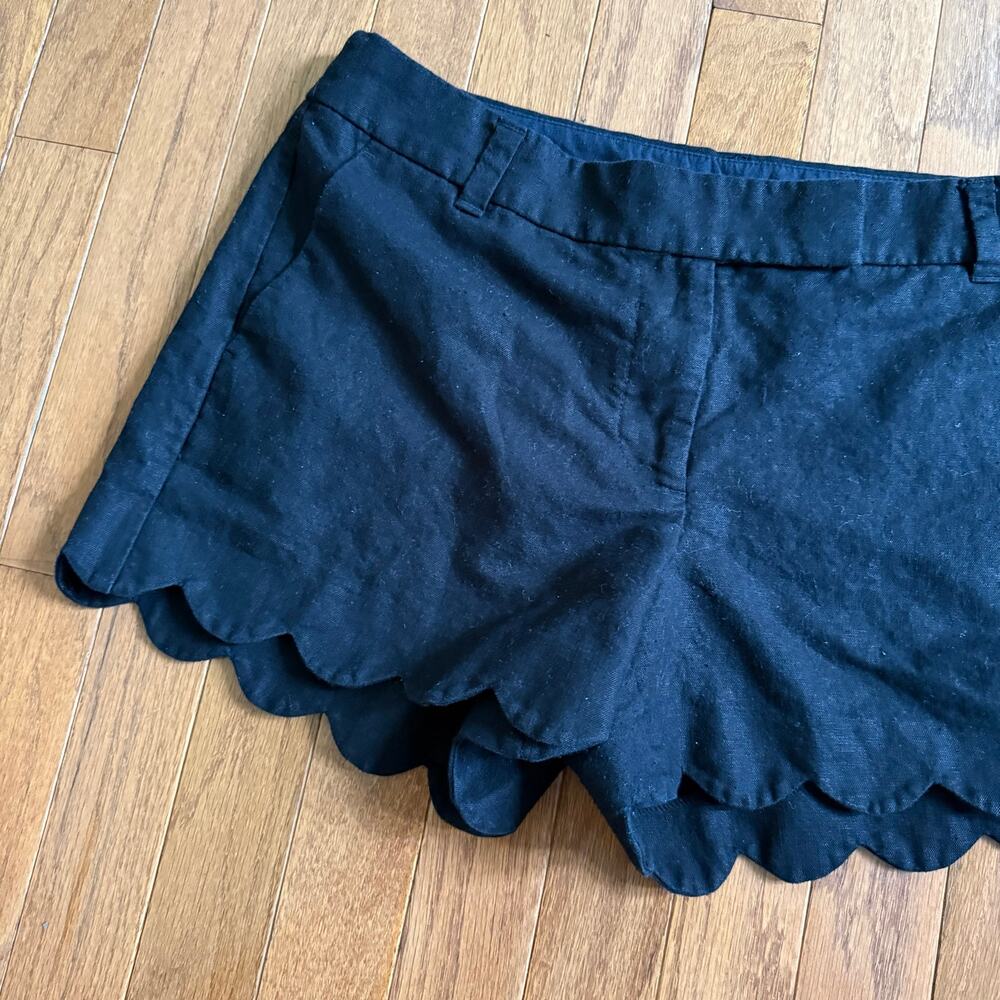 J. Crew | Preppy Summer Vacation Black Linen Blend Shorts Scallop Hems Size 10 - Picture 4 of 10